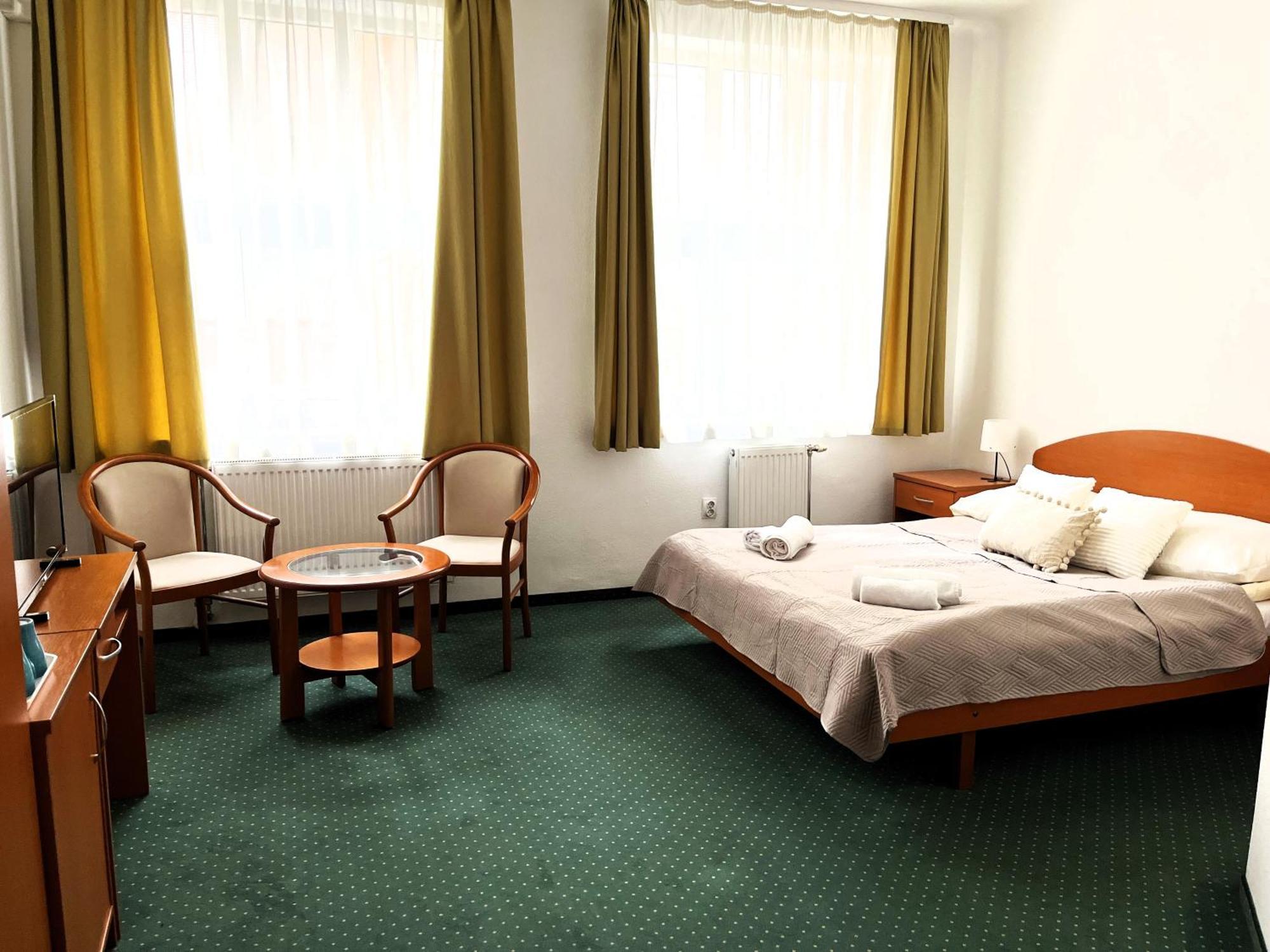 Broadway City Guesthouse Budapest Exteriör bild
